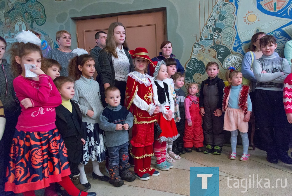 «Сказки Бабушки Зимы» и Волшебный Бал Деда Мороза