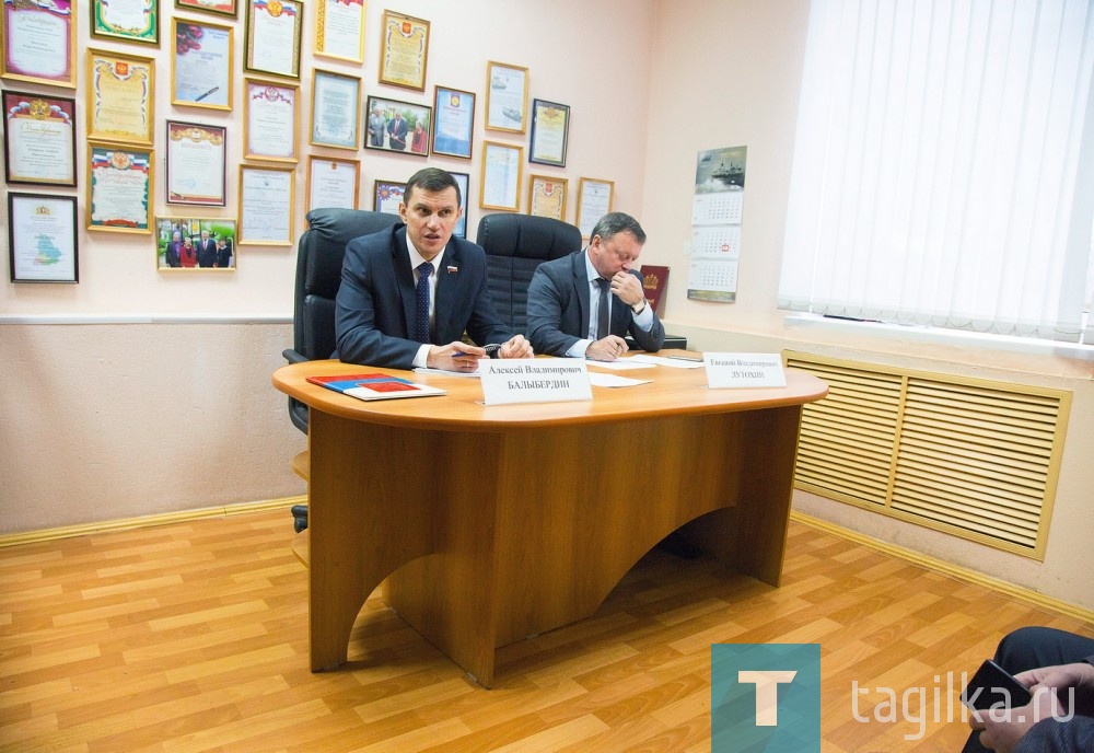 Прием граждан Дзержинского района депутатом Государственной думы России А.В. Балыбердиным.
