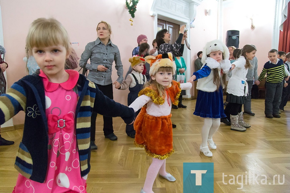 Новогодний утренник. Драмтеатр.