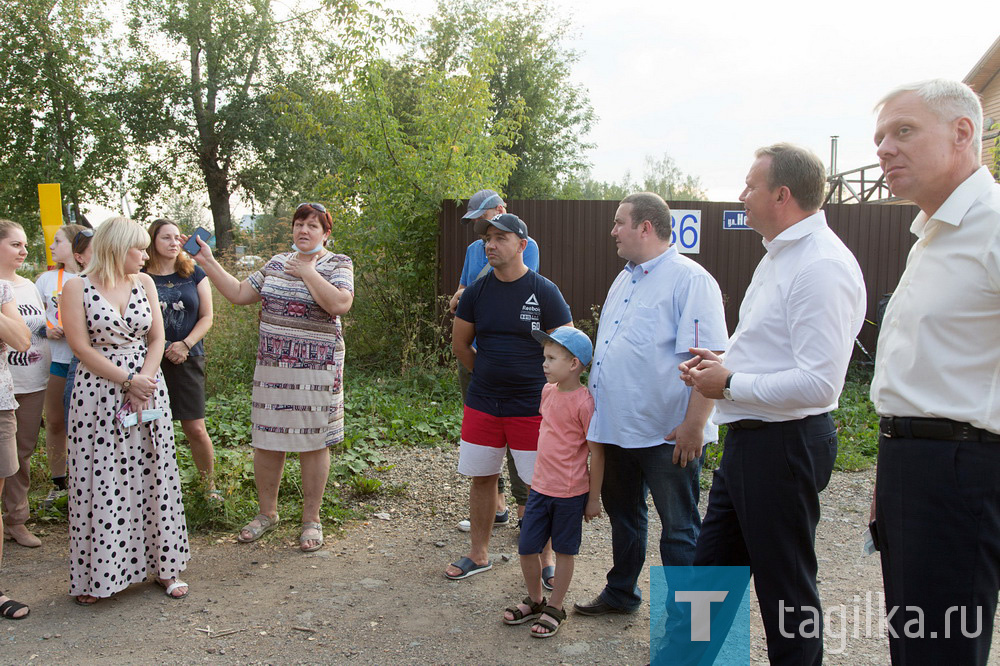 Решать проблемы на месте