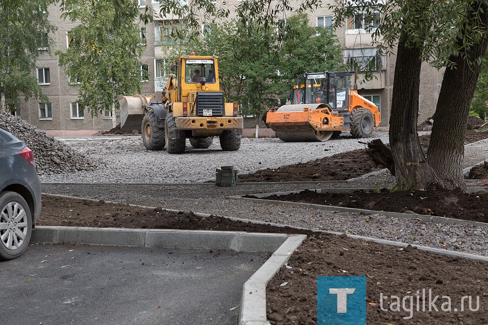 Благоустройство дворов на улице Ермака