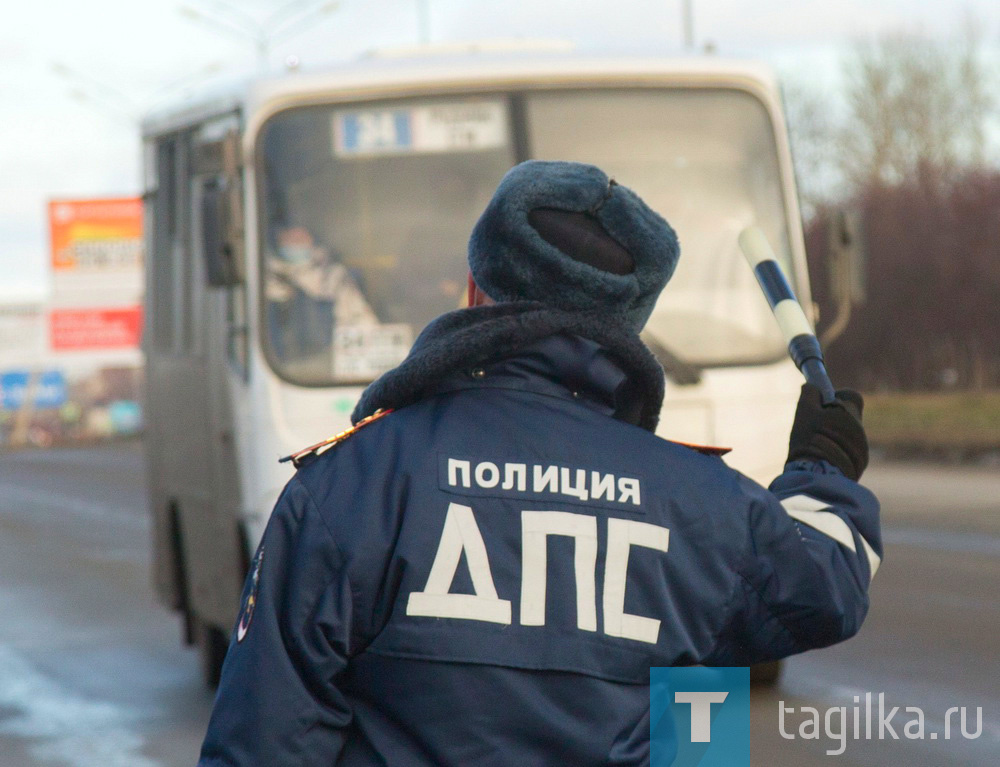 В Нижнем Тагиле началась проверка соблюдения масочного режима в общественном транспорте