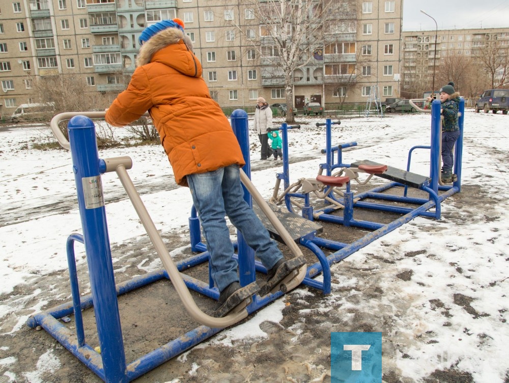 Выездное заседание "О ходе выполнения капитального ремонта многоквартирных домов и благоустройство придомовых территорий"