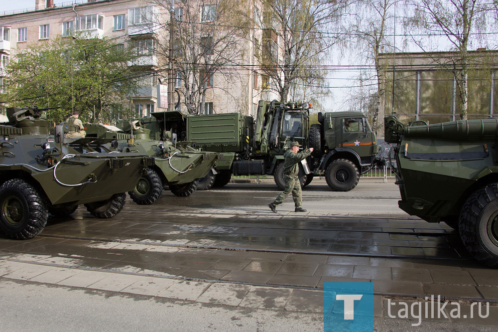 Подготовка военной техники для участия в параде Победы