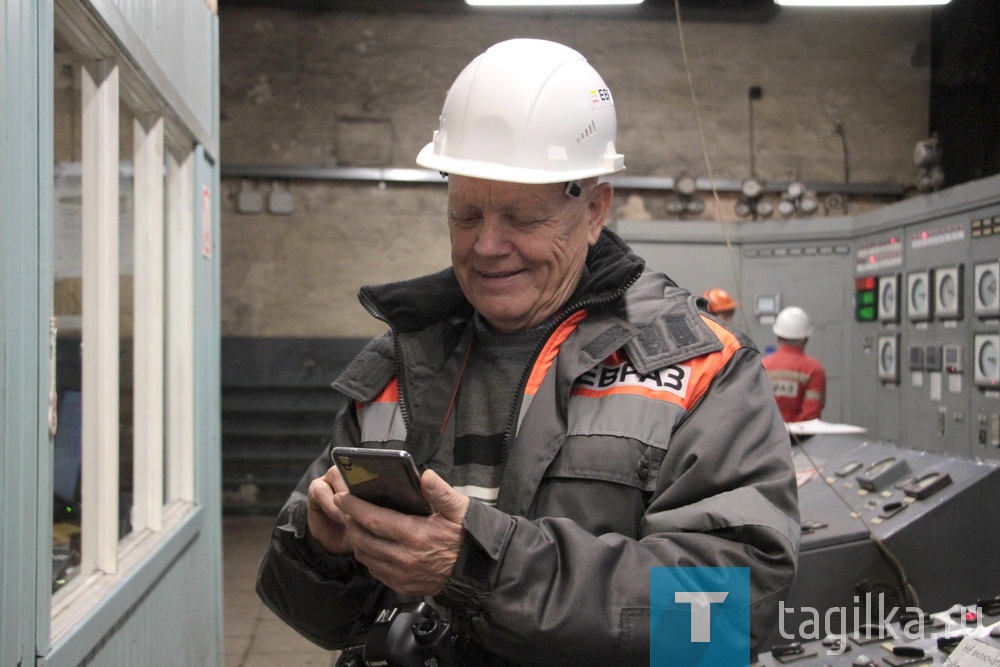 Отметил свой 75-летний юбилей известный в Нижнем Тагиле фотограф Николай Васильевич АНТОНОВ