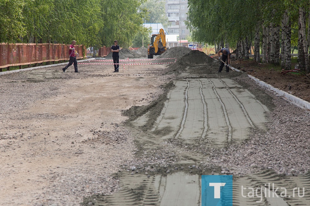 В парке Победы в Нижнем Тагиле на следующей неделе начнут укладывать тротуарную плитку