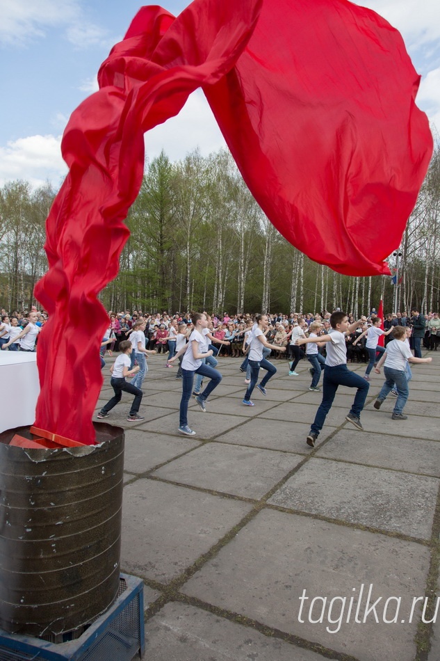 Торжественно-траурный митинг. НТМК.