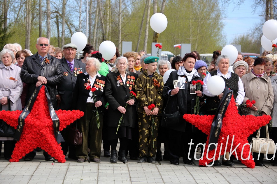 Великой Победе – 70 лет! Мемориал центрального городского кладбища «Рогожино»
