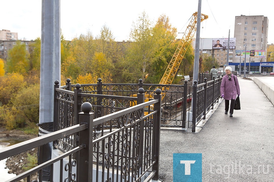 Мост по Фрунзе. 10.10.2016.