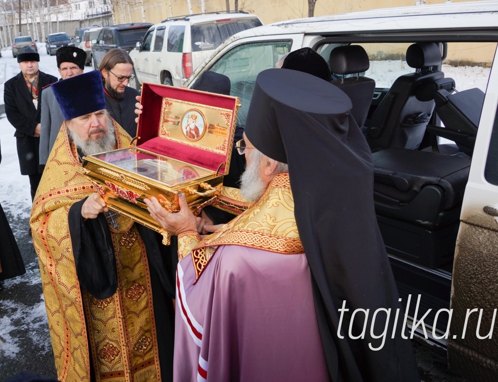 В Нижнем Тагиле побывали мощи Крестителя Руси 