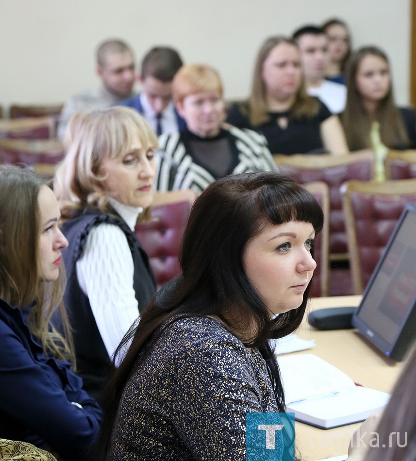  В городской администрации началось обсуждение концепции Дня молодежи-2017