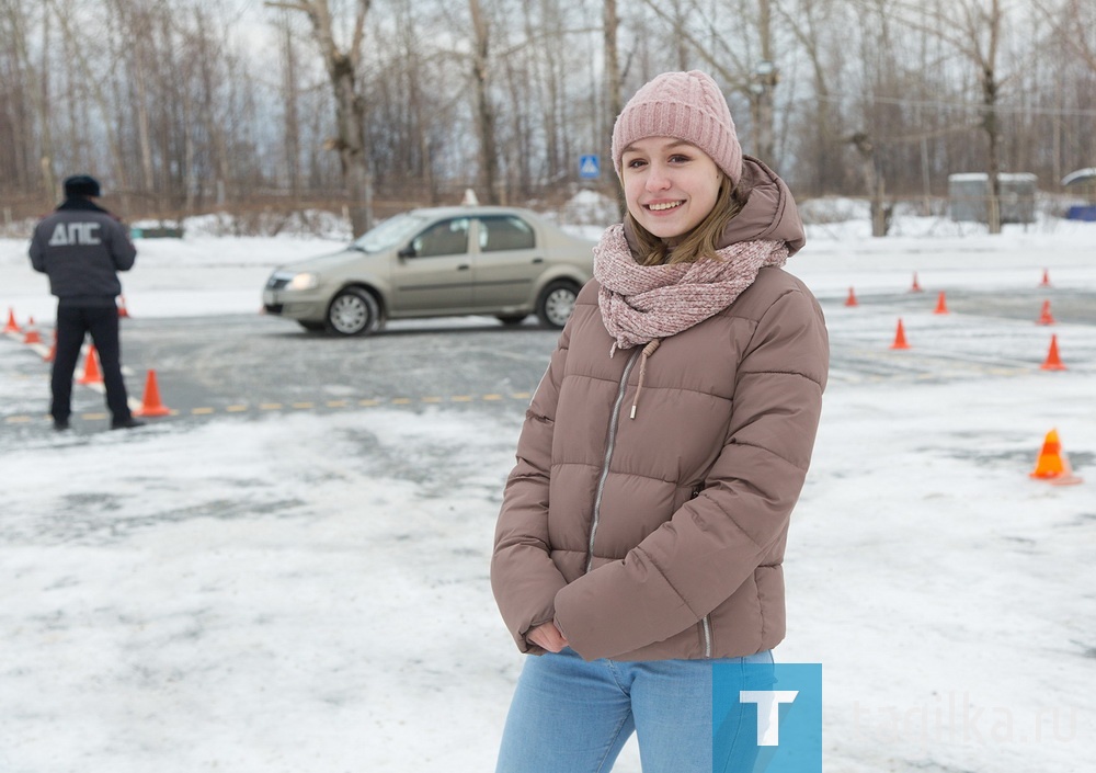 Наташа Зобнина, студентка торгово-экономического колледжа: «Площадка сдана!»