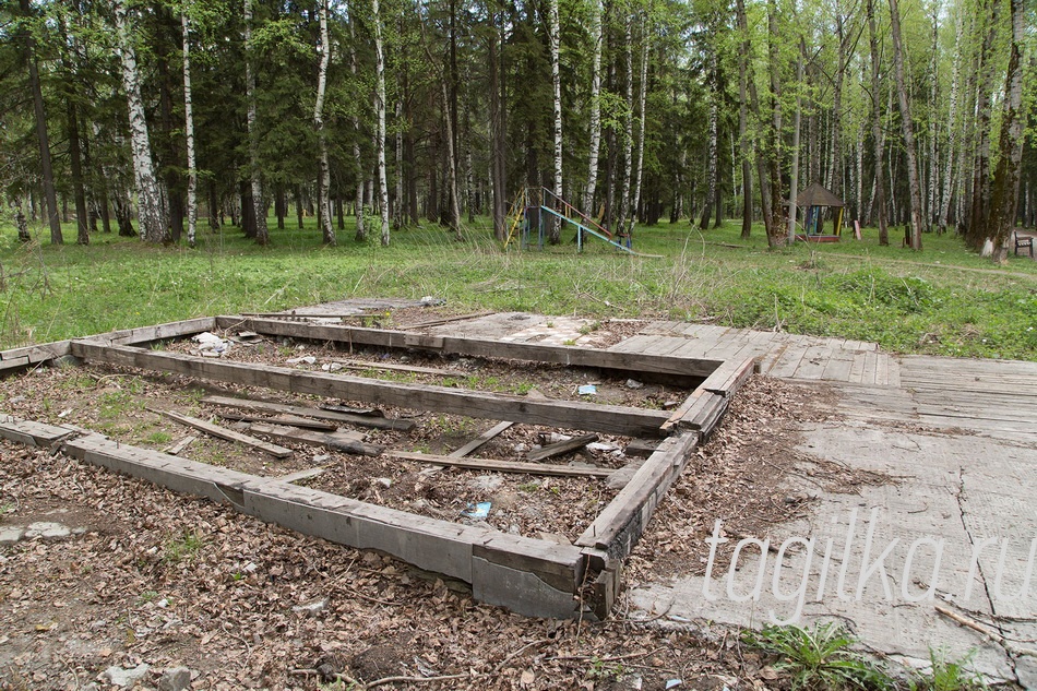 "Шахтёрский скверик"