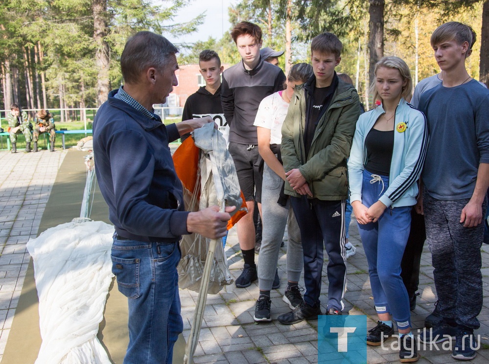 Под Нижним Тагилом проходят оборонно-спортивные сборы