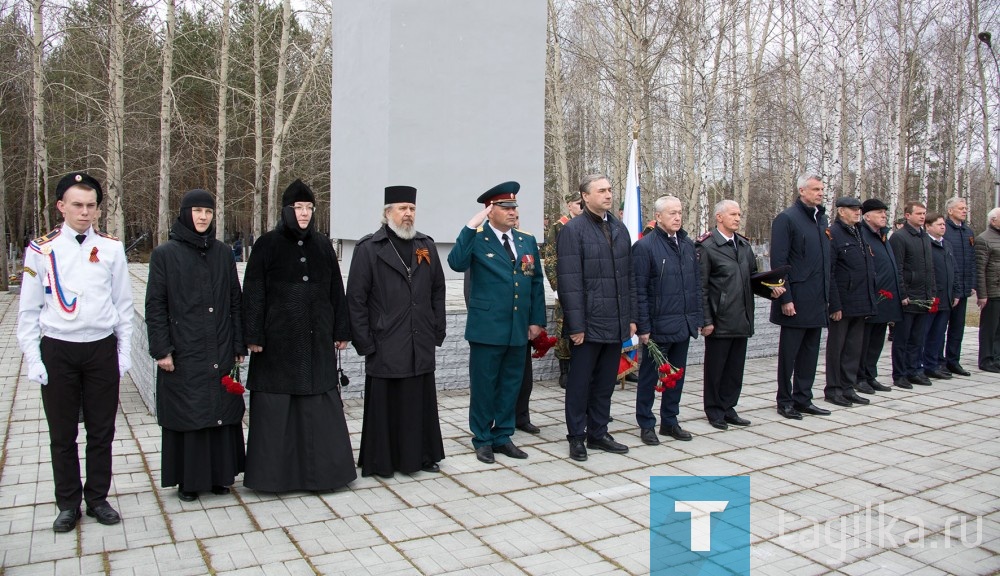 Городской митинг, посвященный 73-й годовщине Победы в Великой Отечественной войне