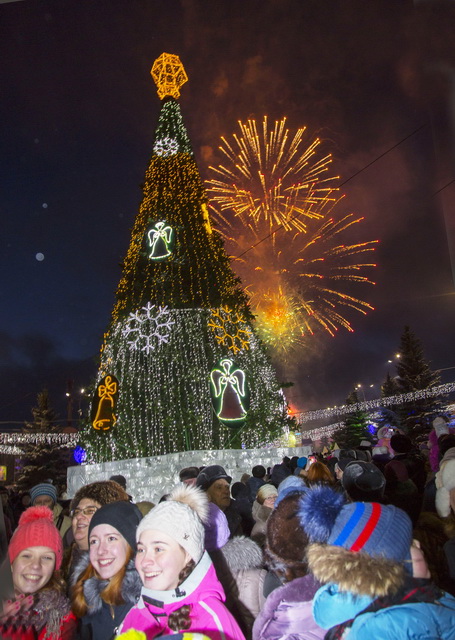 Открытие городской Новогодней елки.      Фото Н.Антонова