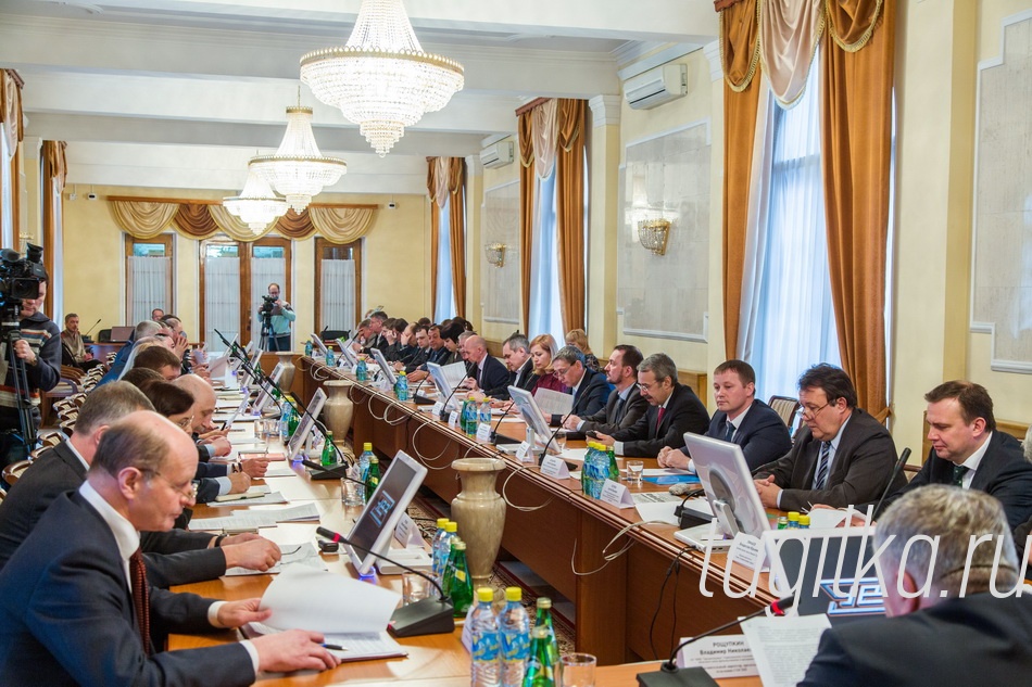 Собрание промышленников и предпринимателей.