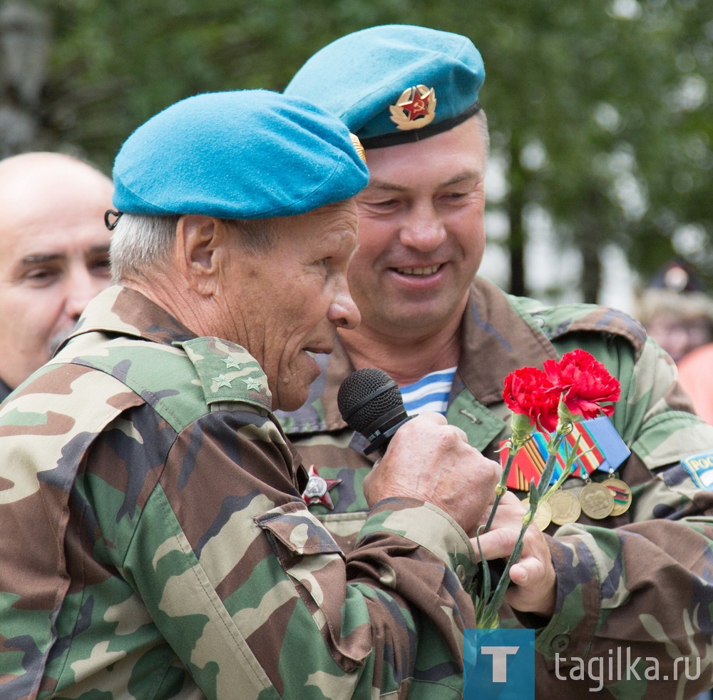 В Тагиле отмечают День ВДВ