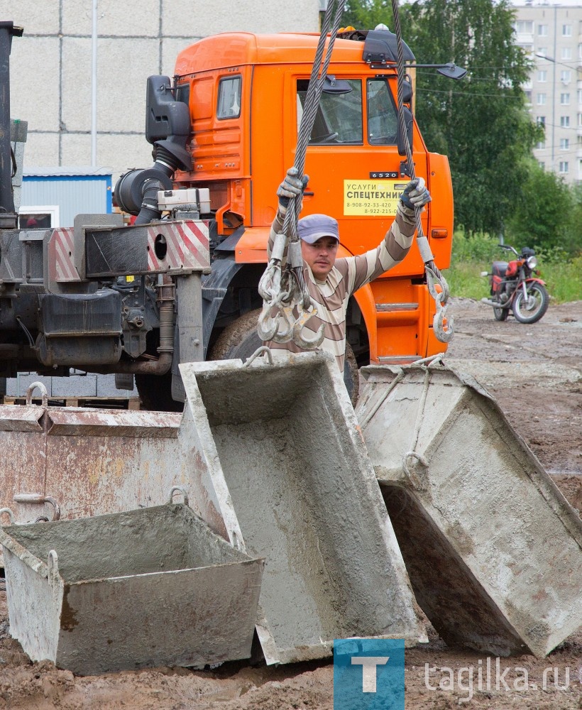 Строительсво детского сада на ул. Захарова .