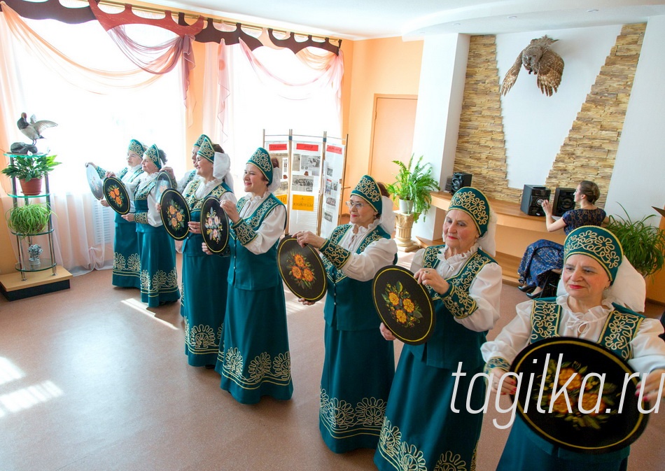 Праздник посвященный 110 летию газеты "Тагильский рабочий" в центре социального обеспечения Ленинского р-на.