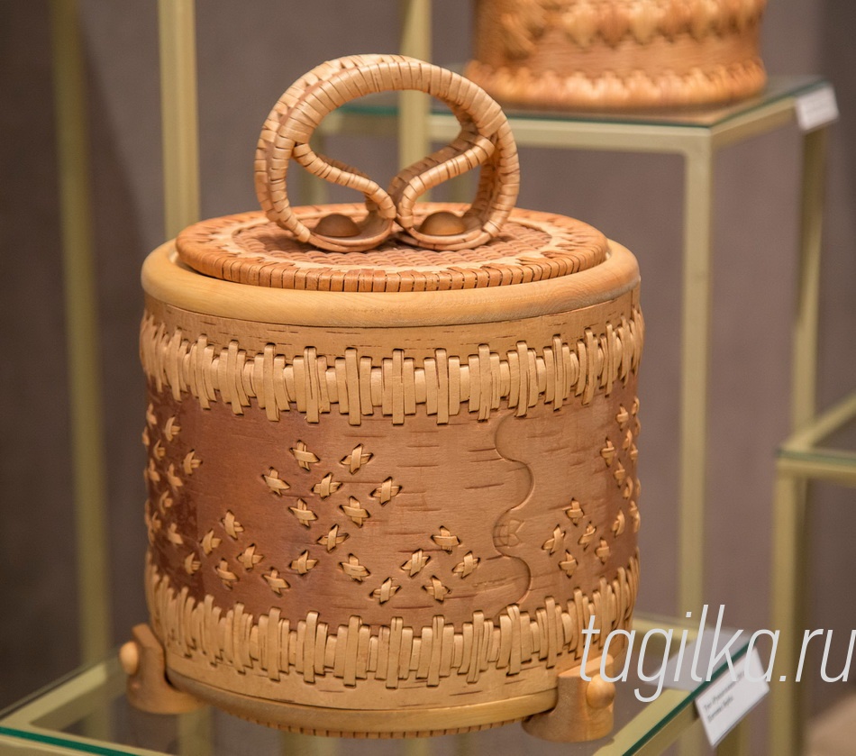 «Берестяная сказка» Сергея Коротченя.