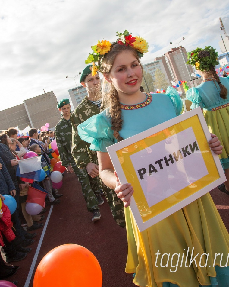 Открытие стадиона в школе N69