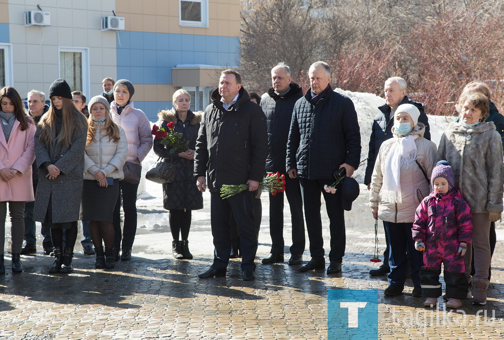 В Нижнем Тагиле открыли мемориальную доску врачу Игорю Махову – организатору и руководителю первого в России центра гемодиализа