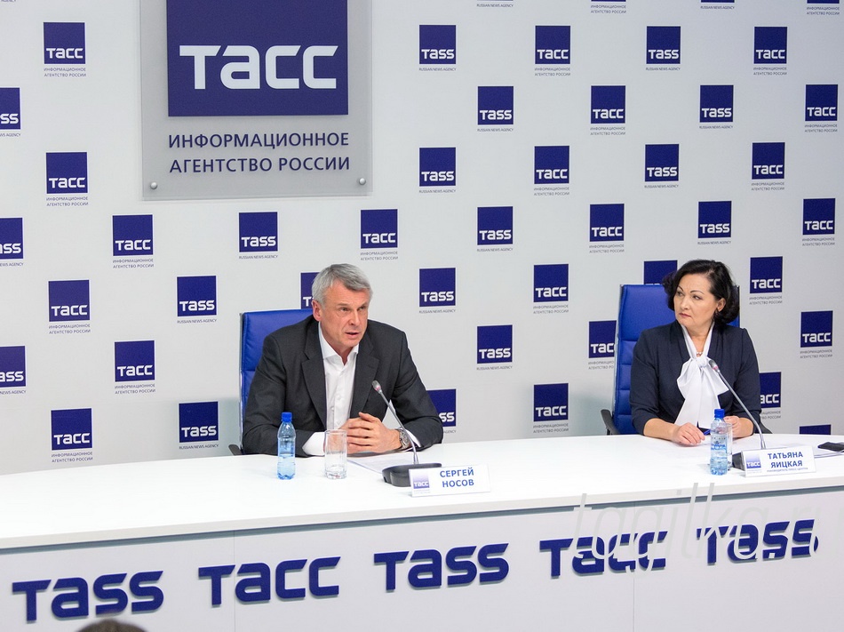 Сергей Носов провел пресс-конференцию для журналистов областных и городских СМИ