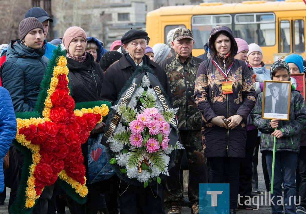 В день Великой Победы мы склоняем головы перед светлой памятью