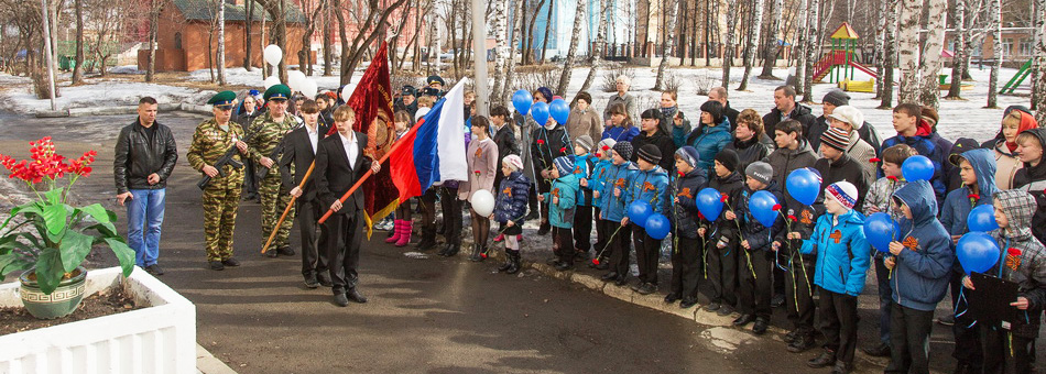 Открыта мемориальная доска в честь Героя Советского Союза Владимира Максименко