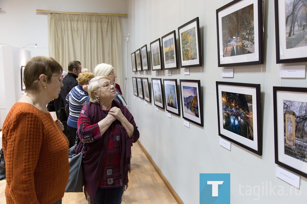 Шел по Нижнему Тагилу фотограф…