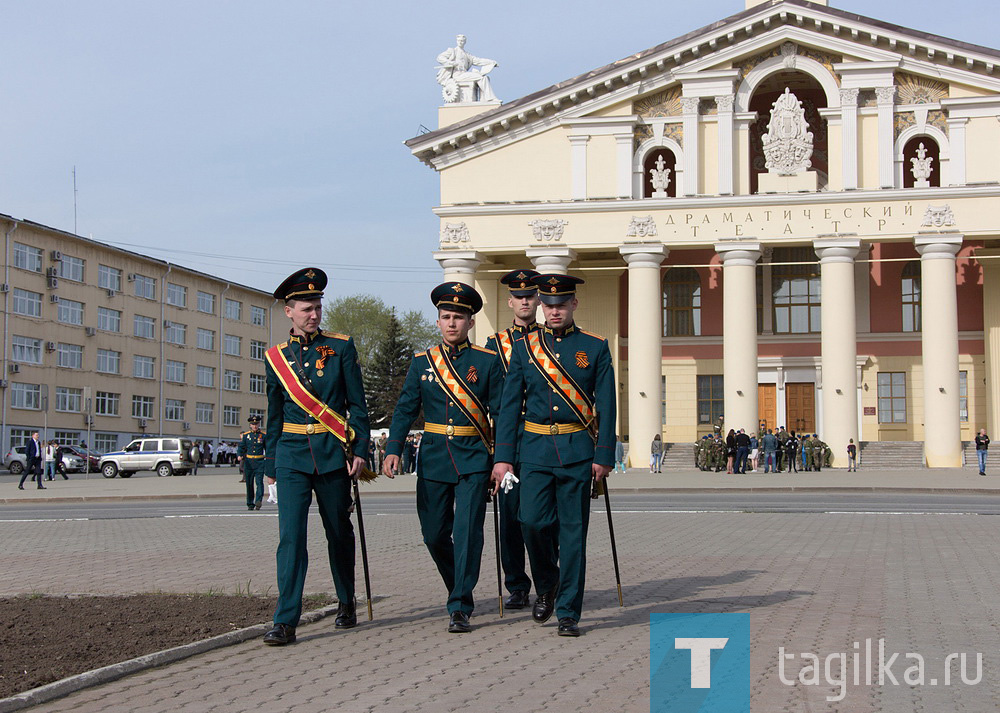 Подготовка военной техники для участия в параде Победы