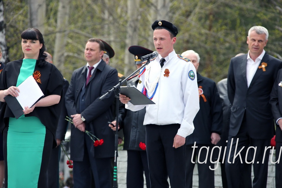 Великой Победе – 70 лет! Мемориал центрального городского кладбища «Рогожино»

Максим Фоменко. Кадет. Школа №13