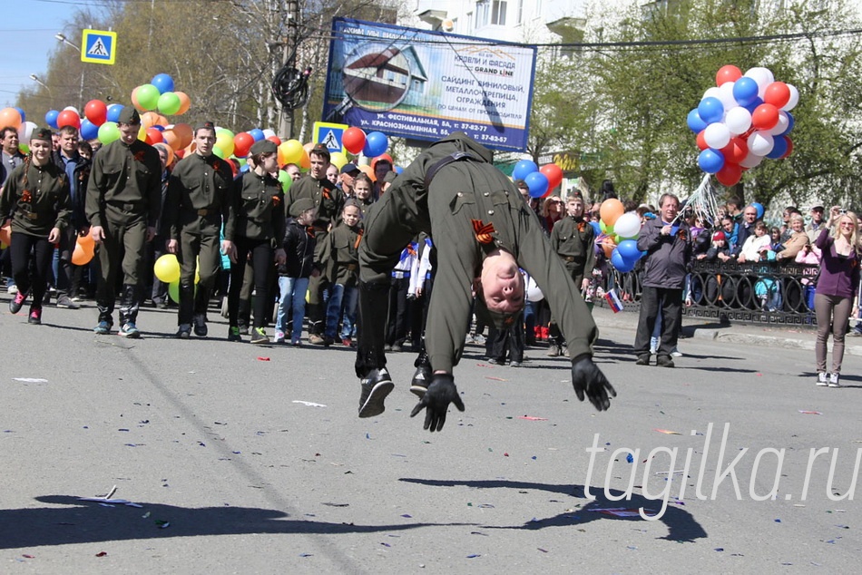 День Победы! Праздничная демонстрация. Продолжение.