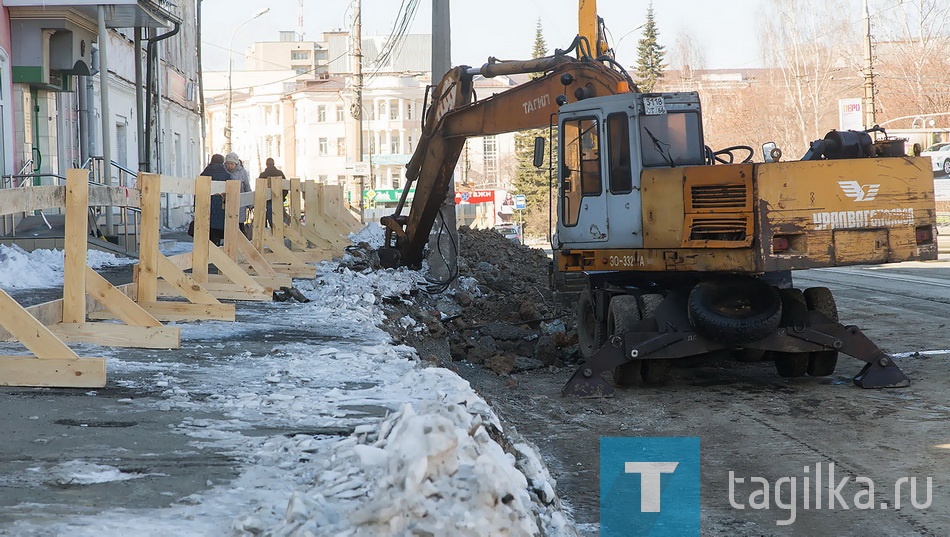 Начинается ремонт подпорной стены на проспекте Ленина