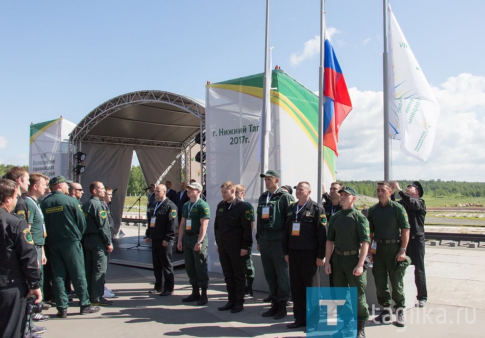 Соревнуются лучшие инкассаторы Сбербанка