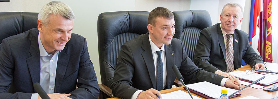 В городской Думе: От проблем ЖКХ до качества продуктов