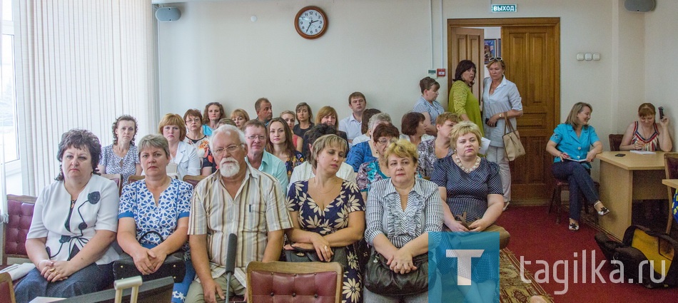 День работника торговли.
