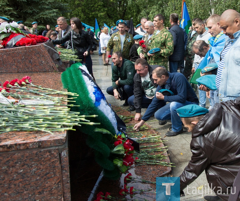 В Тагиле отмечают День ВДВ