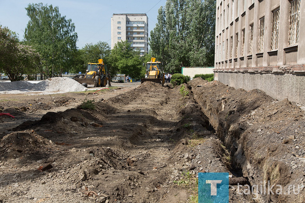 «Аллея Рандеву»