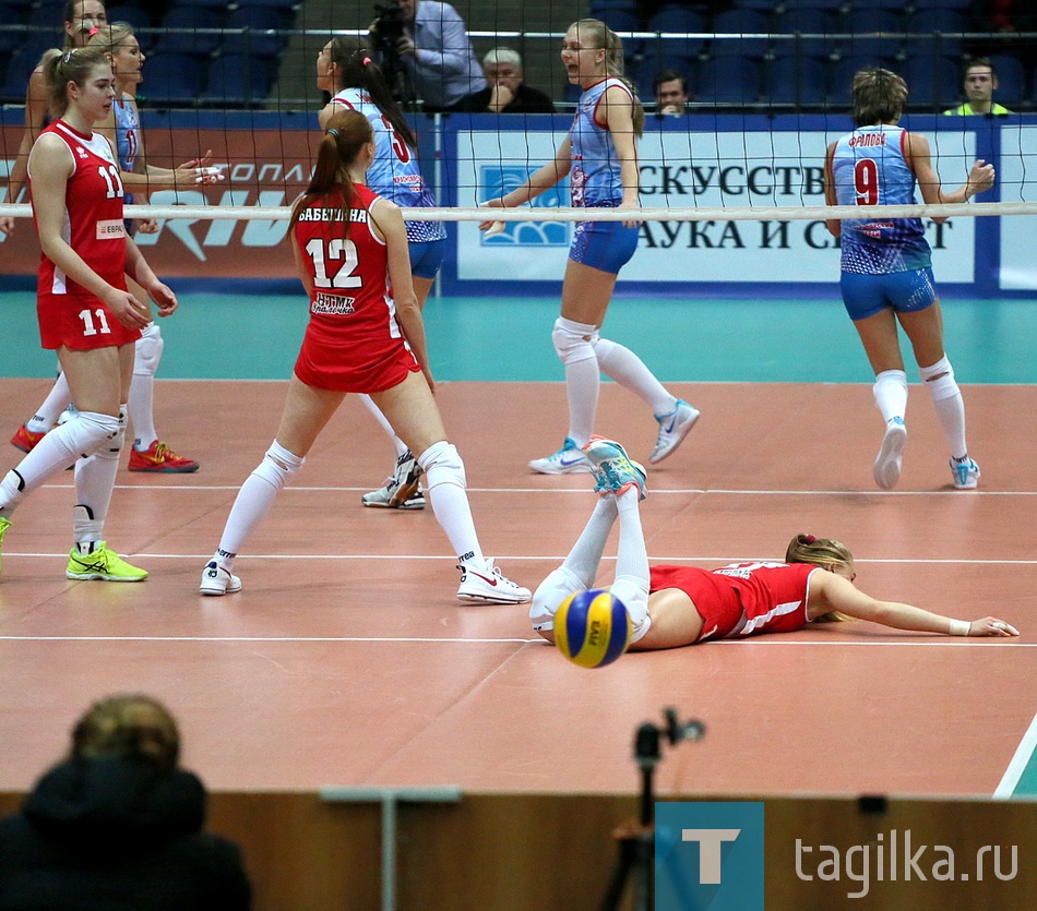 Волейбол. Уралочка-Енисей. 3:1