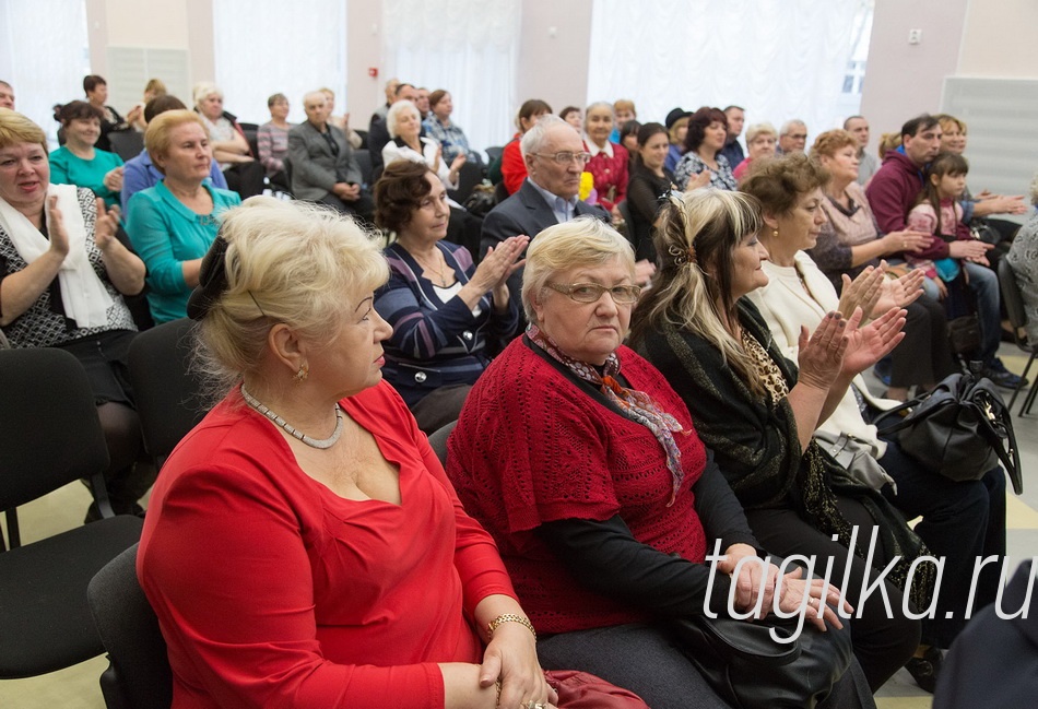 В Нижнем Тагиле награждены победители городского конкурса «Лучший двор, дом, подъезд»
