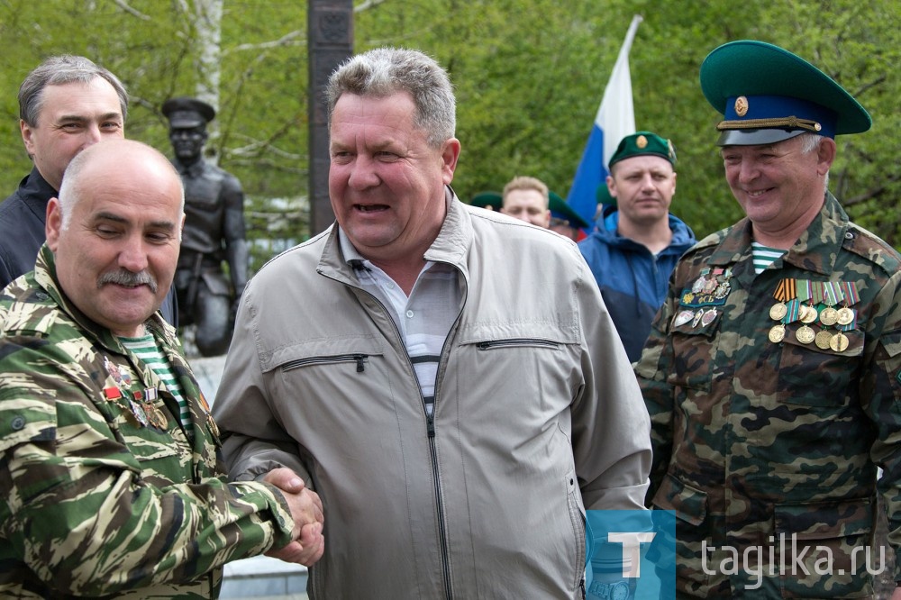 В парке Победы открыли монумент пограничникам