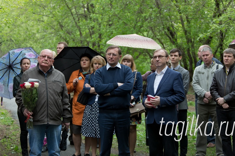 «Возьмемся за руки, друзья…». Литературно-музейный центр «Дом Окуджавы»