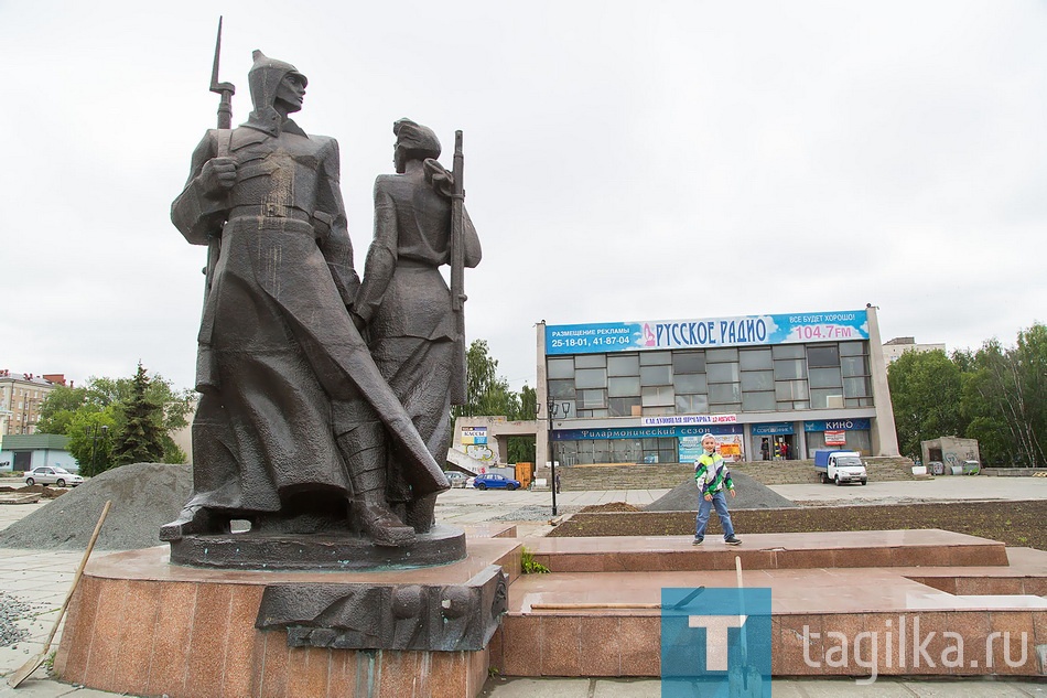 Архитекторы приведут в порядок памятник комсомольцам