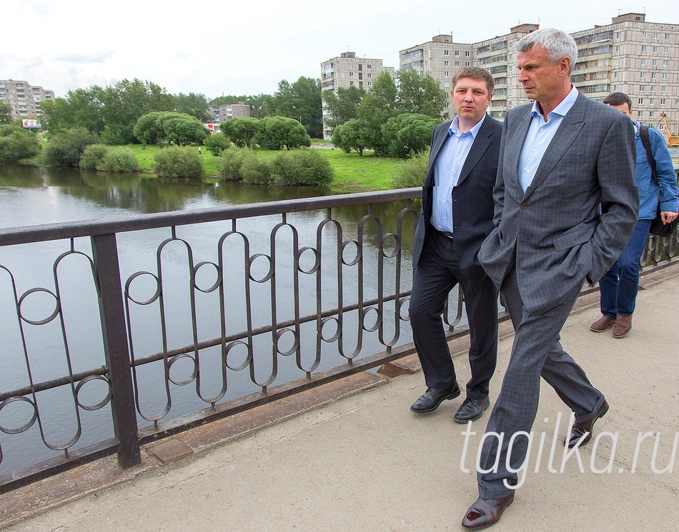 Временный мост построят к 10 ноября. Т.Р.от 21. 07.2015 г. 