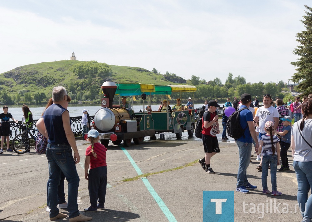 День защиты детей в парке Бондина