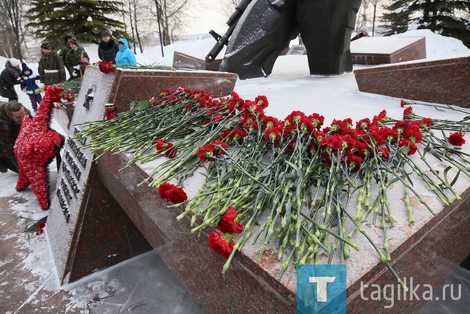 Митинг, посвященный 28-й годовщине вывода советских войск из Афганистана