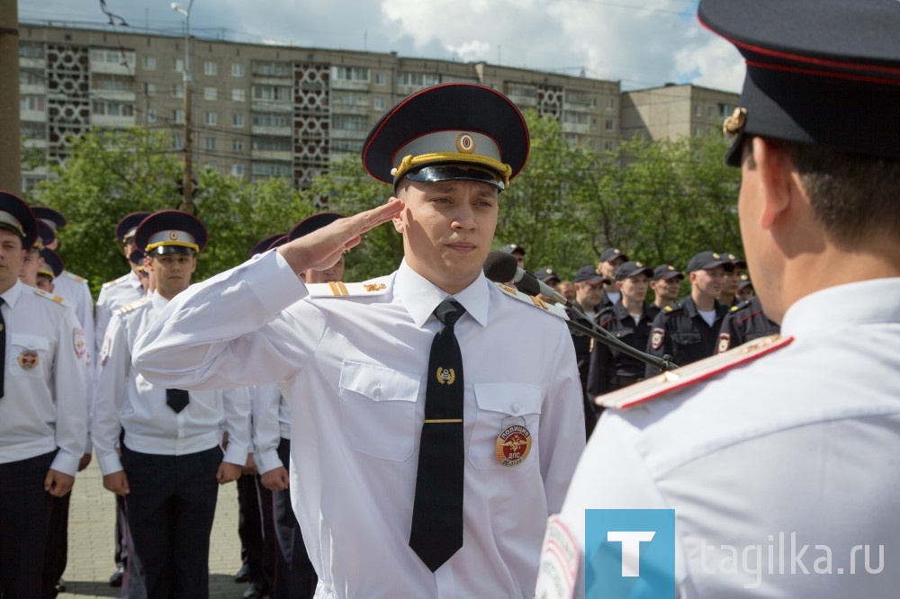 В Нижнем Тагиле 148 молодых полицейских торжественно принесли присягу