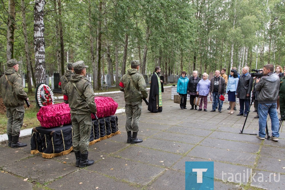 В Нижнем Тагиле перезахоронили останки воина, погибшего в 1942 году